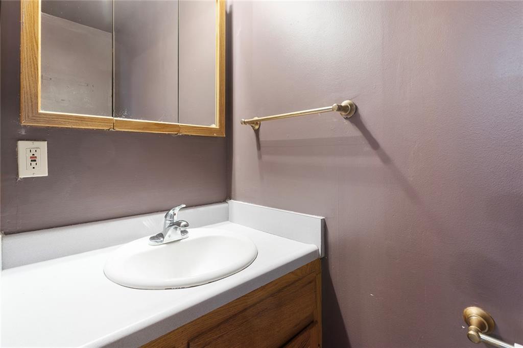 9845 Evening Star Road Property Photo 14