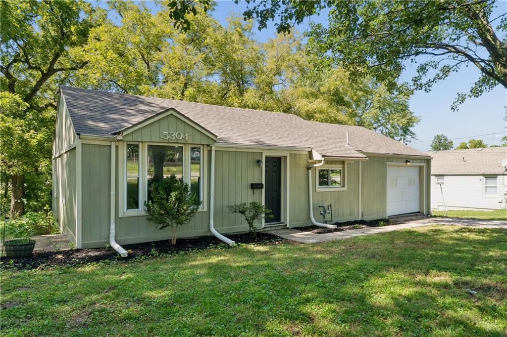 5304 Maywood Avenue Property Photo 2