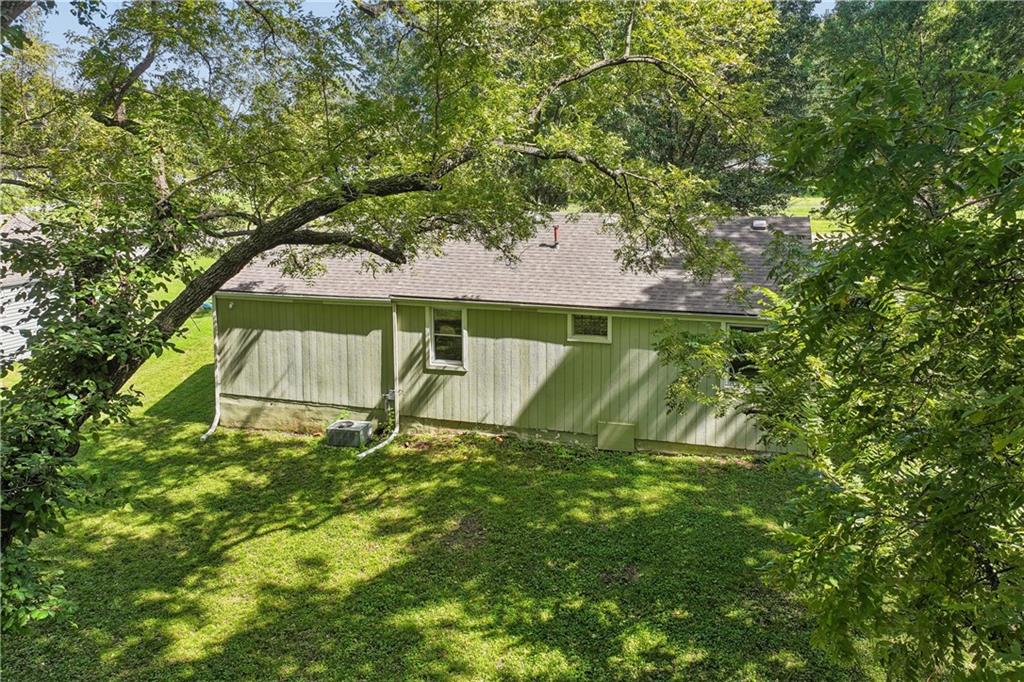 5304 Maywood Avenue Property Photo 29
