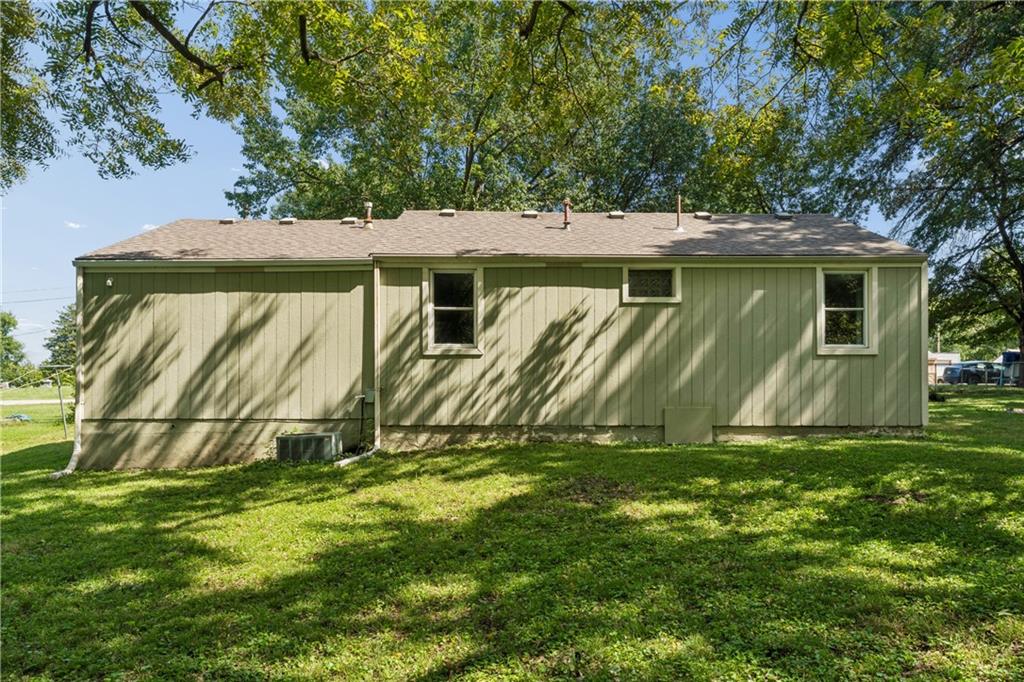 5304 Maywood Avenue Property Photo 31