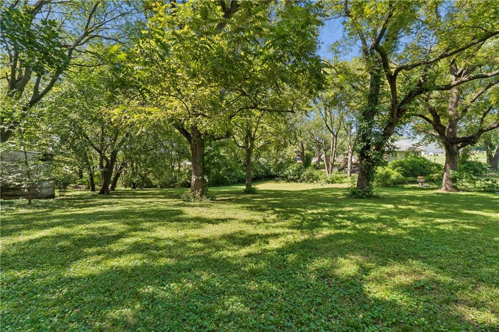 5304 Maywood Avenue Property Photo 34