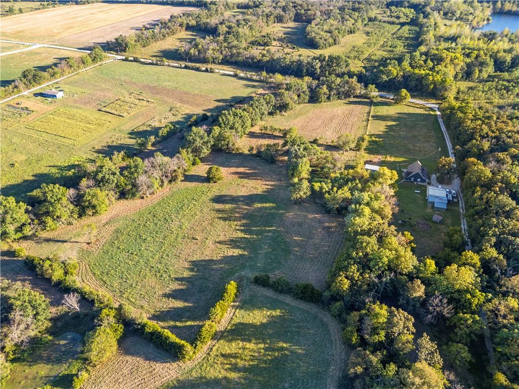 27785 E E Highway Property Photo 13