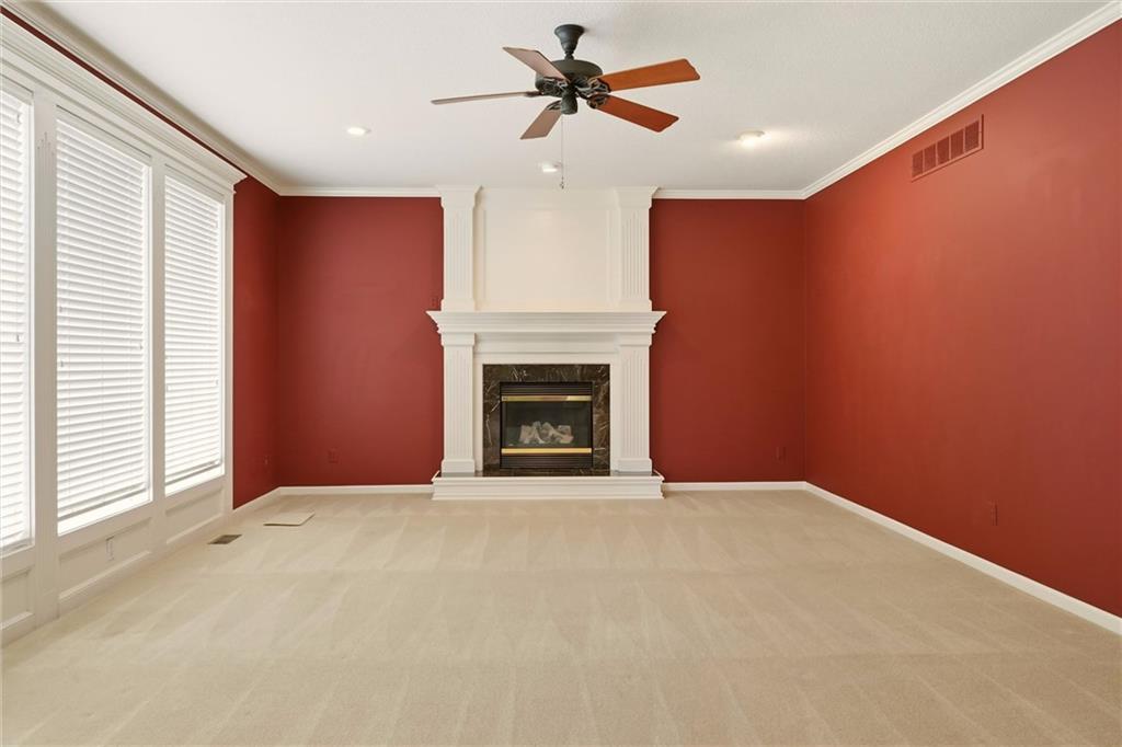 5601 Ne Misty Meadow Place Property Photo 4