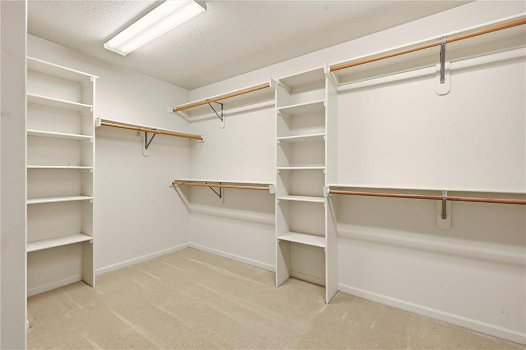 5601 Ne Misty Meadow Place Property Photo 27