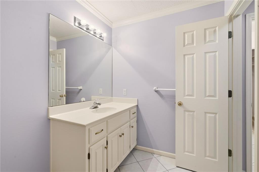 5601 Ne Misty Meadow Place Property Photo 31