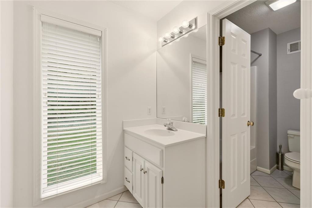 5601 Ne Misty Meadow Place Property Photo 35