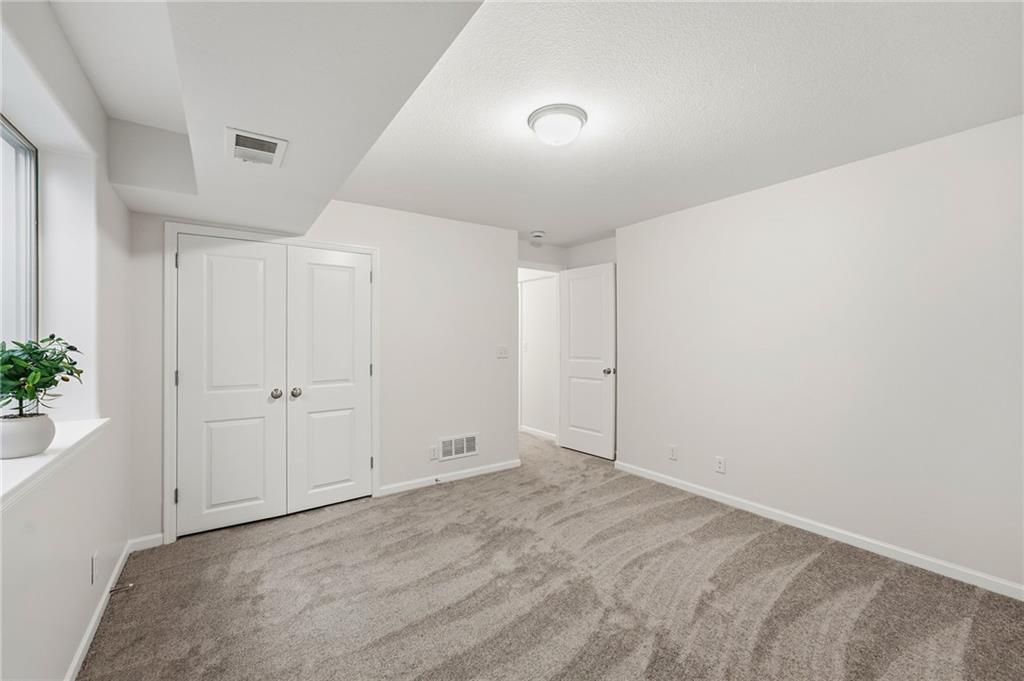 22104 Crystal Avenue Property Photo 29