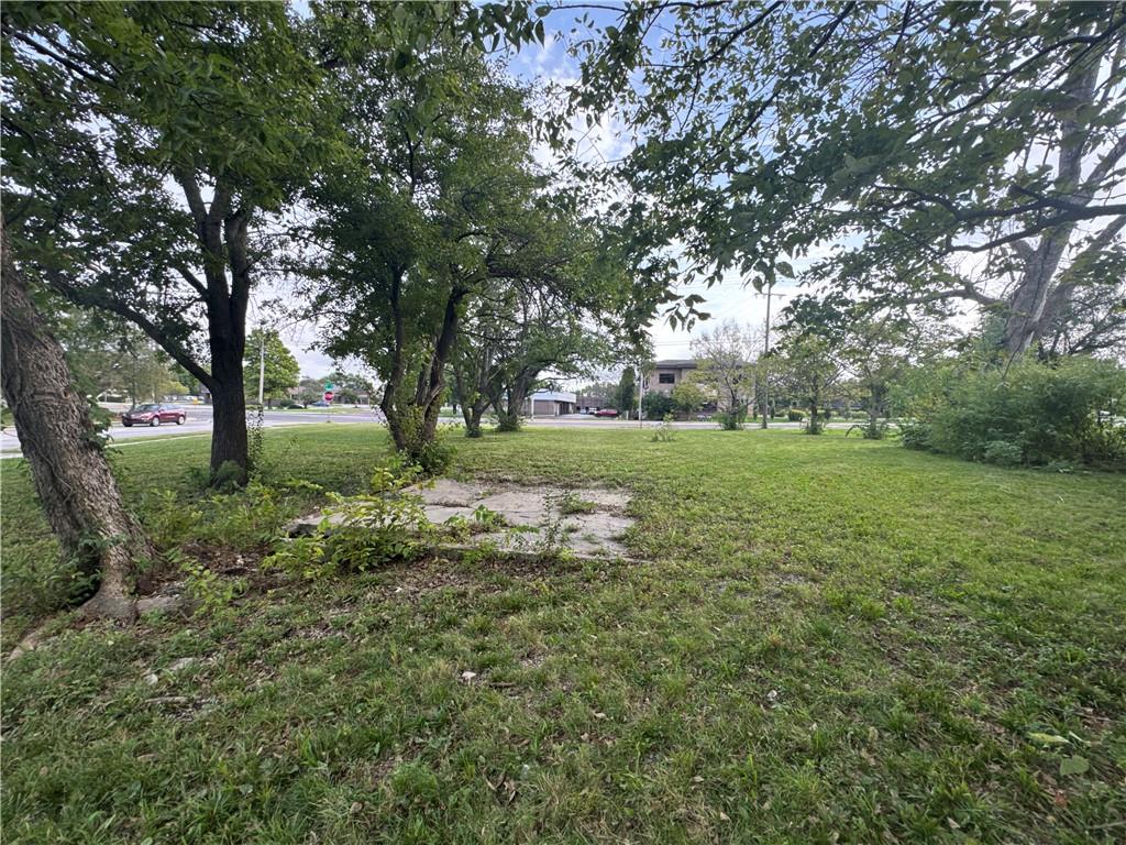 6702 W 151st Street Property Photo 15