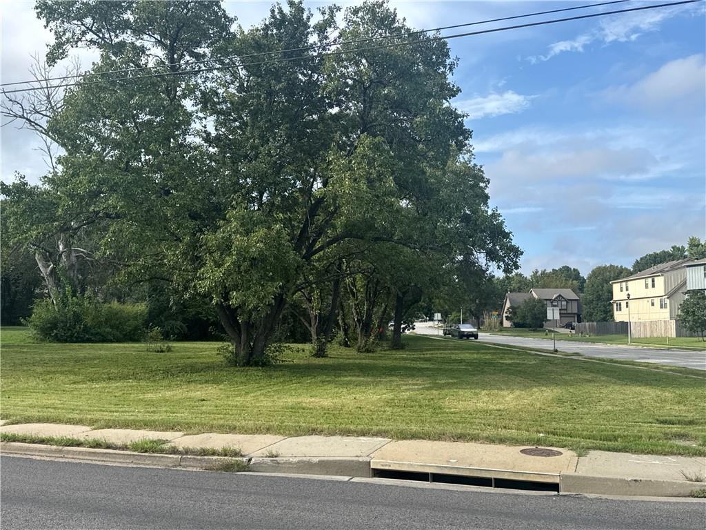 6702 W 151st Street Property Photo 20