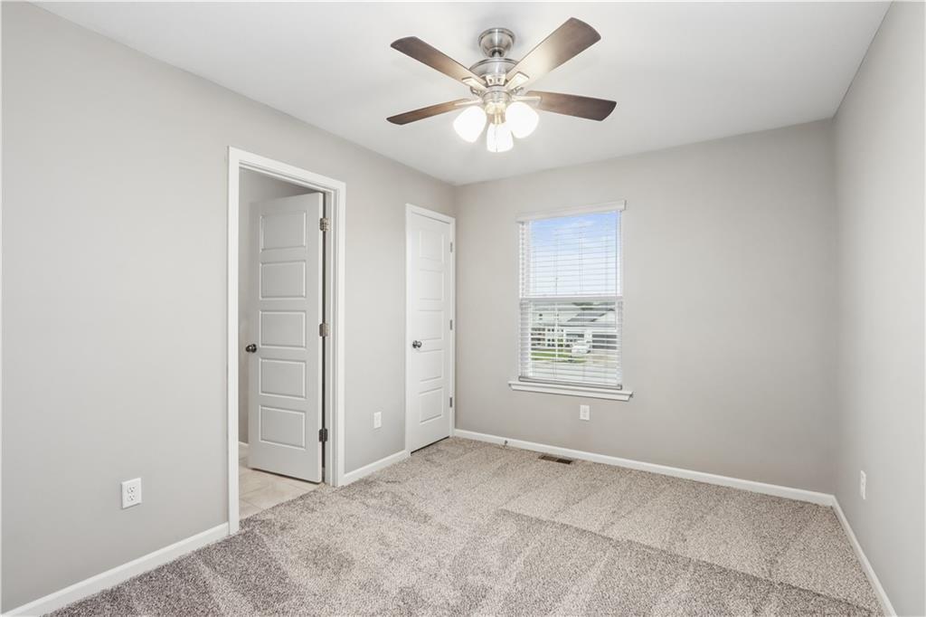 7700 N Lawn Avenue Property Photo 16