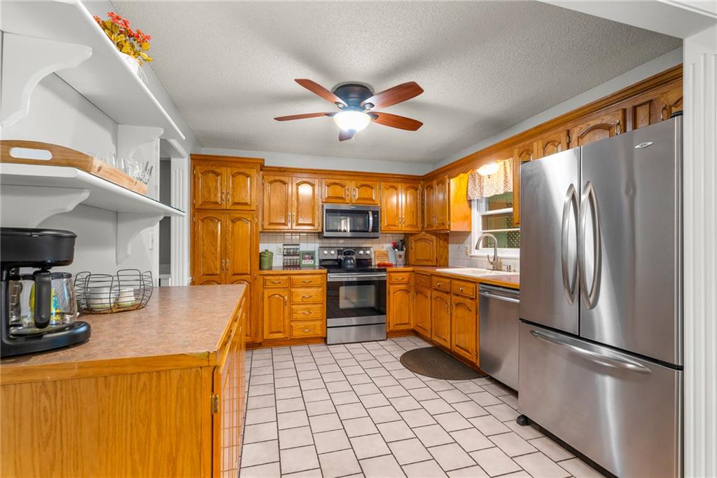 212 Sw Craigmont Drive Property Photo 12