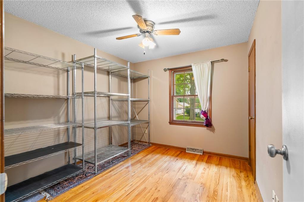 212 Sw Craigmont Drive Property Photo 22
