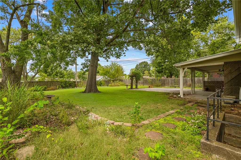 212 Sw Craigmont Drive Property Photo 42