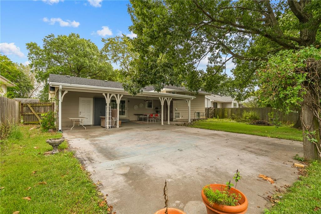 212 Sw Craigmont Drive Property Photo 44