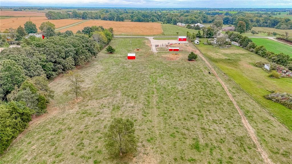 362 Sw T Highway Property Photo 22
