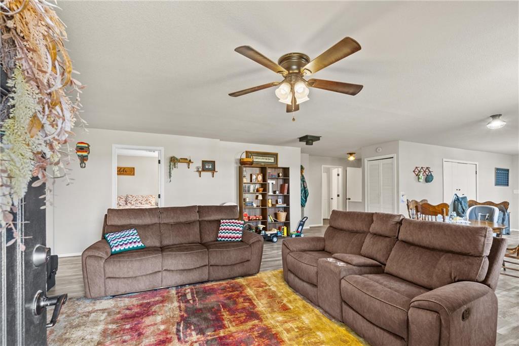 1125 Cr 2050 N/a Property Photo 9