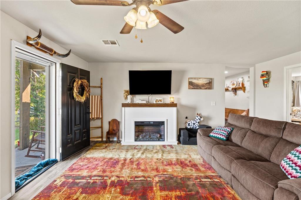 1125 Cr 2050 N/a Property Photo 11