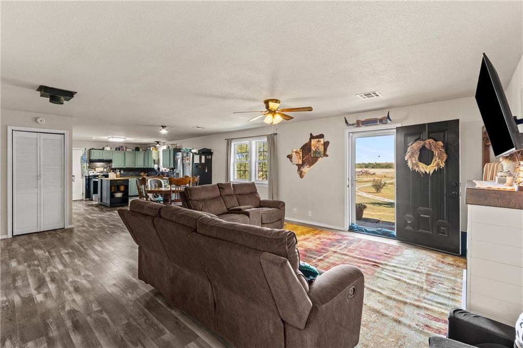 1125 Cr 2050 N/a Property Photo 13