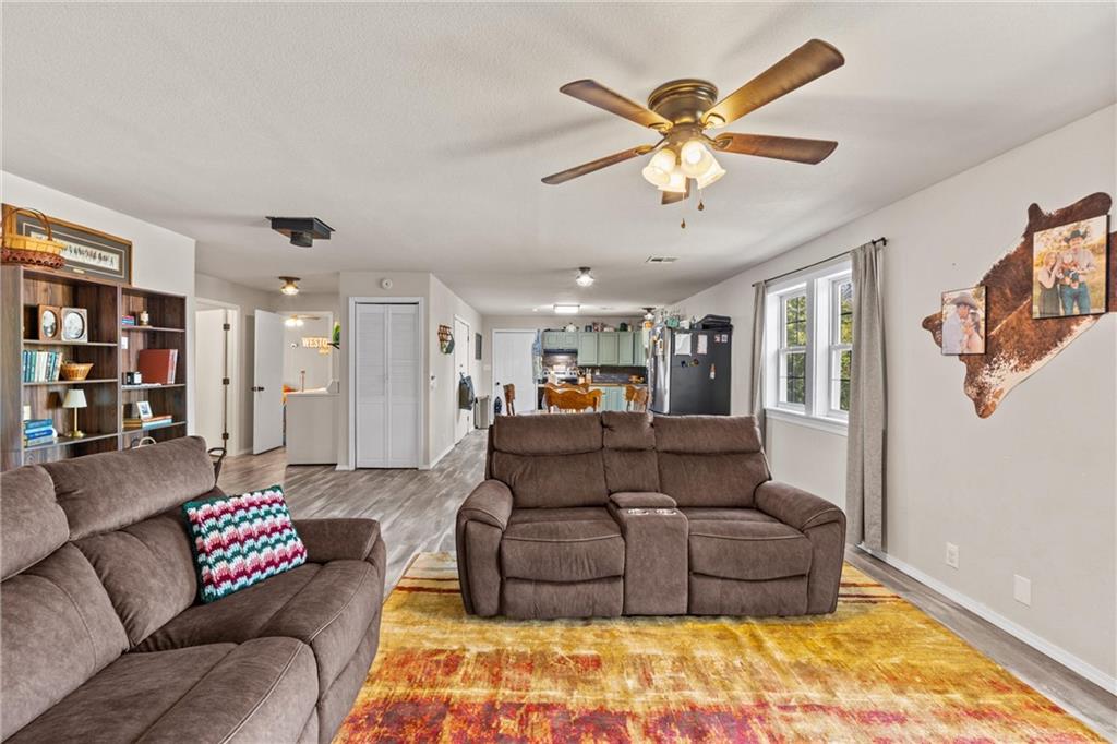 1125 Cr 2050 N/a Property Photo 14