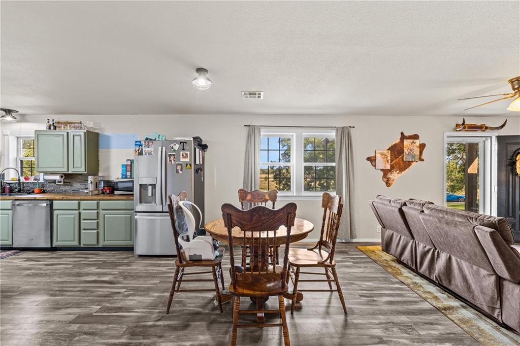 1125 Cr 2050 N/a Property Photo 36