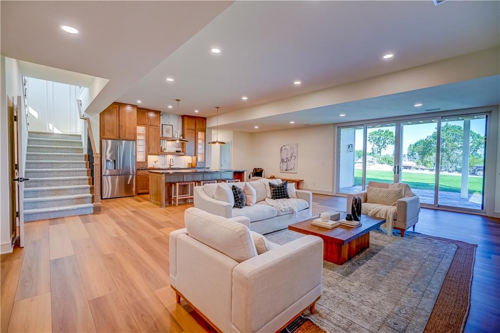 590 South Shore Drive Property Photo 40