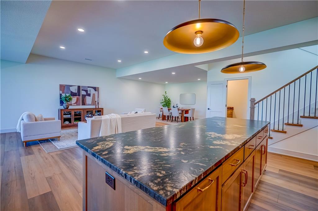 590 South Shore Drive Property Photo 46