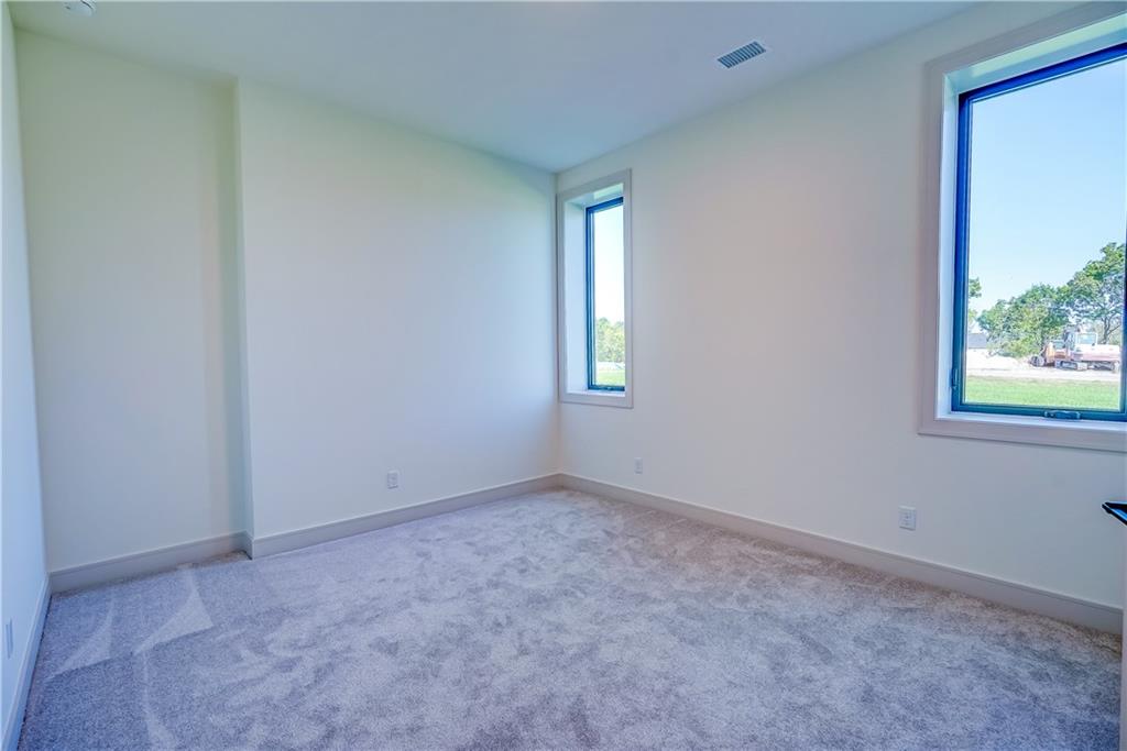 590 South Shore Drive Property Photo 53