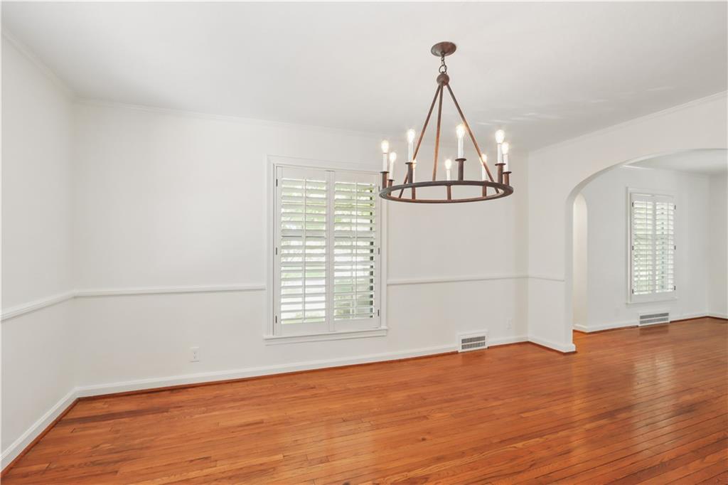 1235 W Gregory Boulevard Property Photo 5