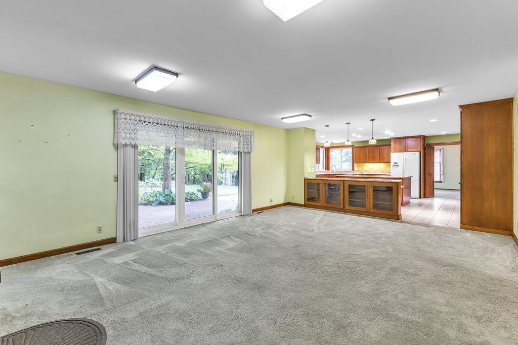 4715 Amazonia Road Property Photo 15