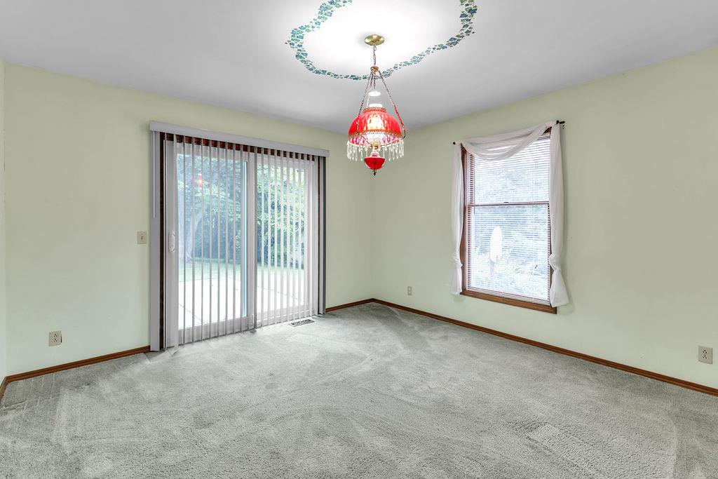 4715 Amazonia Road Property Photo 16