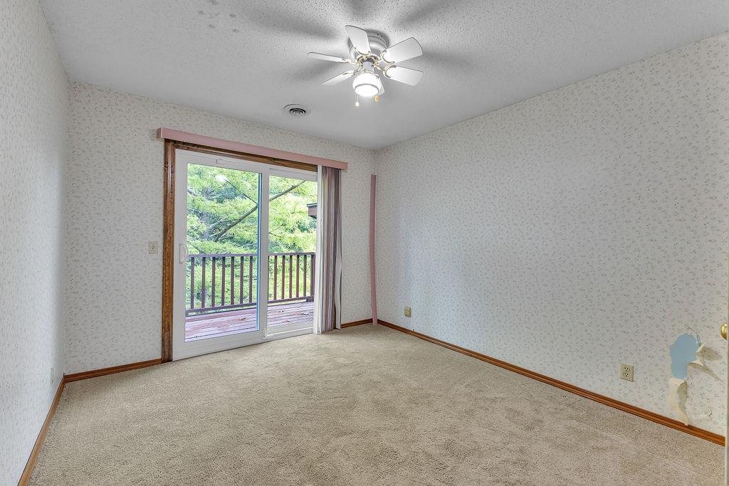 4715 Amazonia Road Property Photo 29