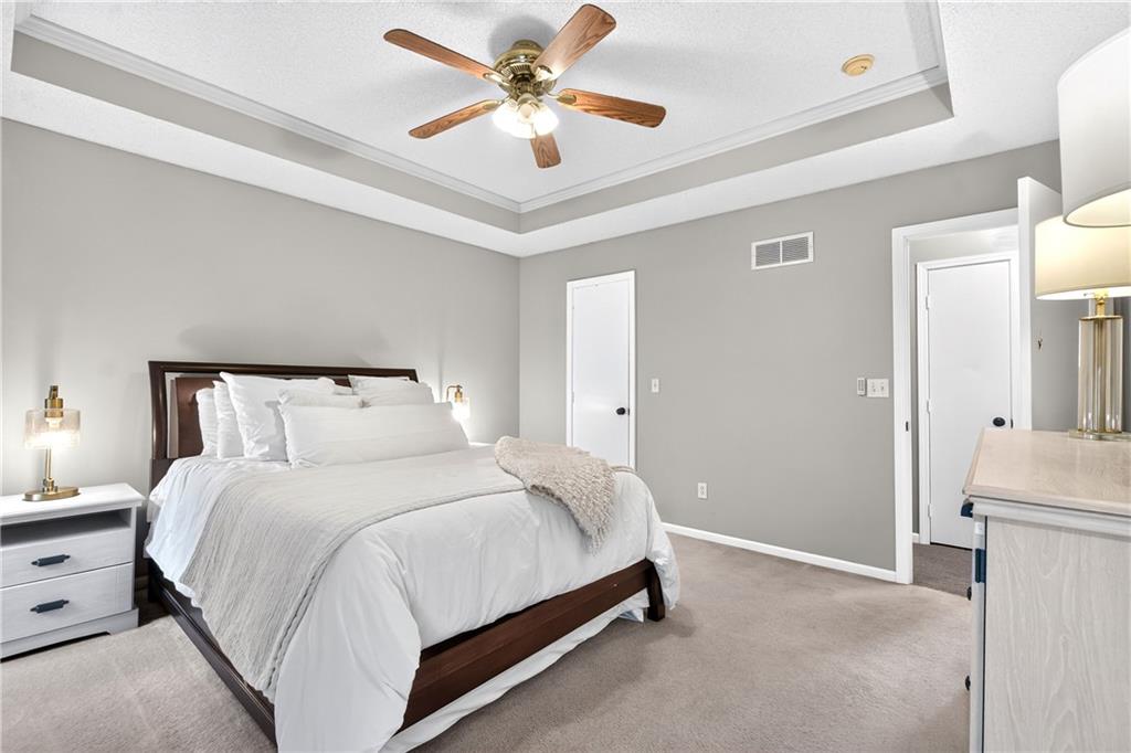 1538 W Dartmouth Street Property Photo 8