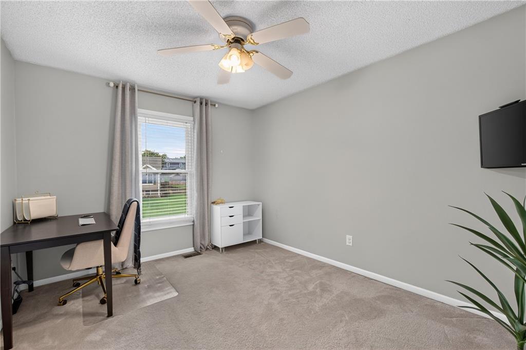 1538 W Dartmouth Street Property Photo 10