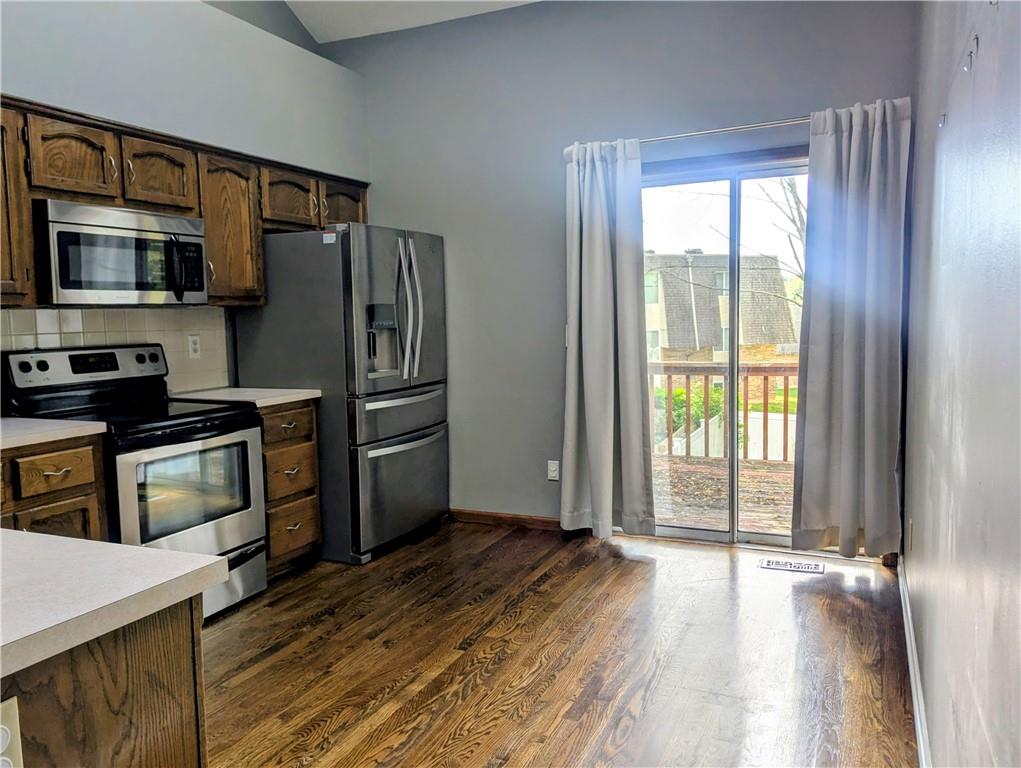 3539 Nw 70th Street Property Photo 6