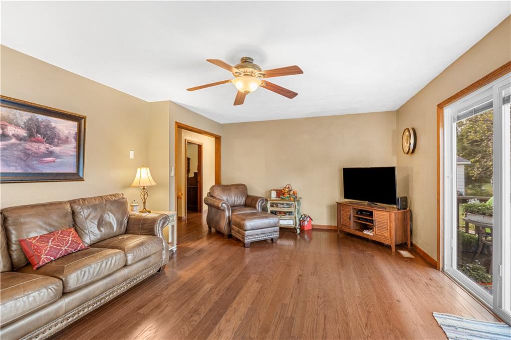 26173 E Union Track Road Property Photo 12