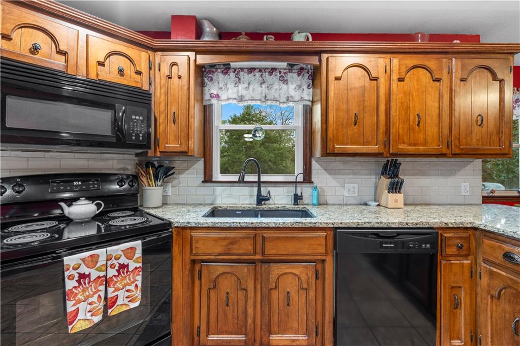 26173 E Union Track Road Property Photo 18