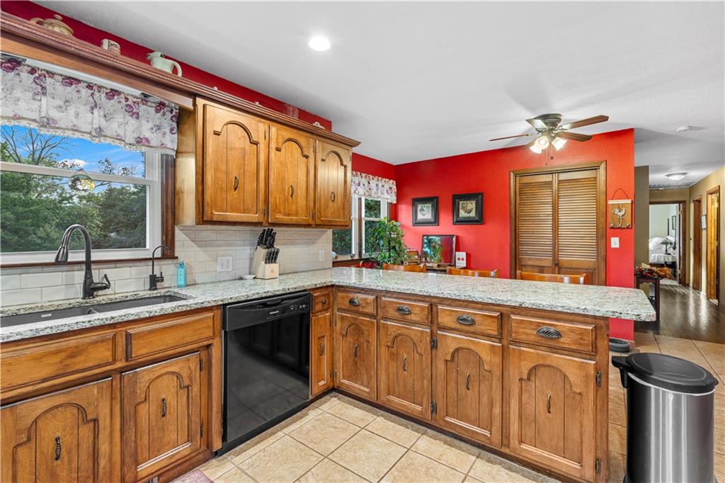 26173 E Union Track Road Property Photo 19