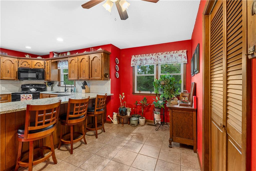 26173 E Union Track Road Property Photo 20