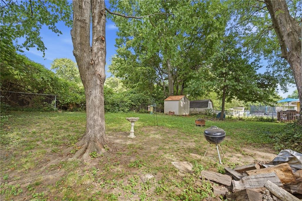 15600 E 2nd Street Property Photo 29