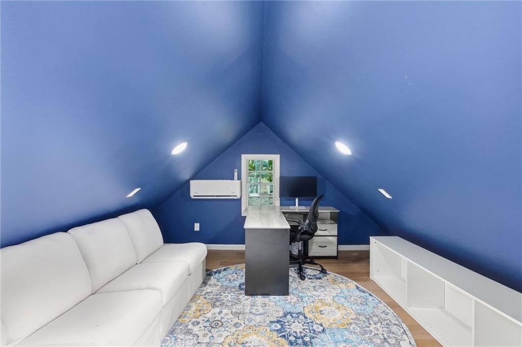 2518 Tomahawk Road Property Photo 40