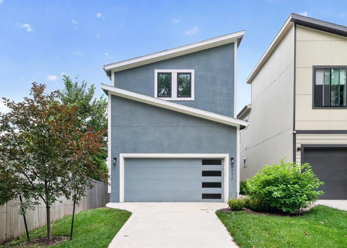 4334 Forest Avenue Property Photo