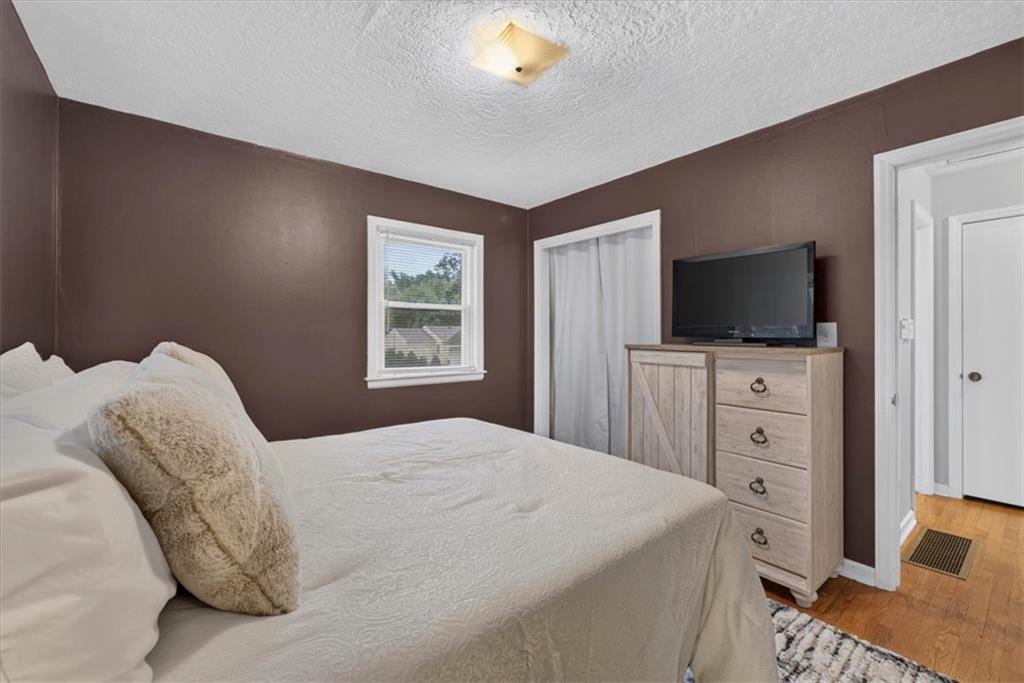 3611 S Spring Street Property Photo 12