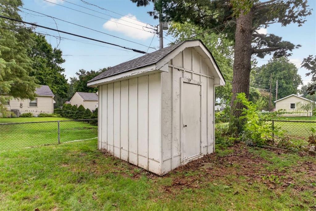 3611 S Spring Street Property Photo 24