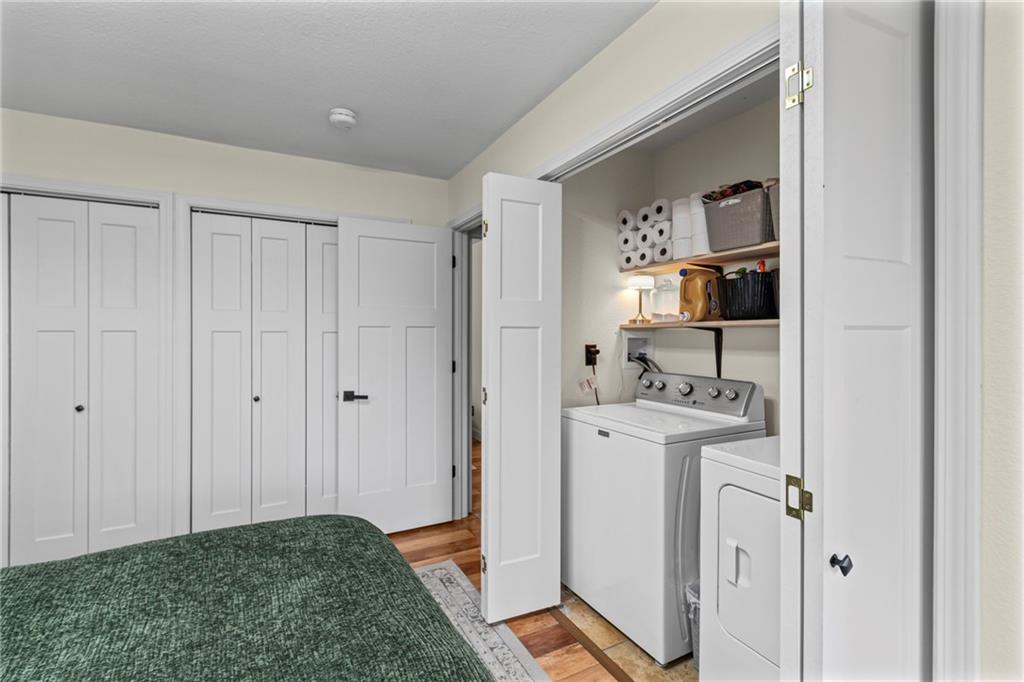 613 E Ford Street Property Photo 17