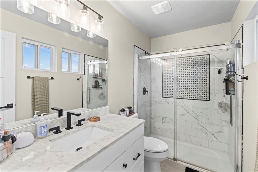 613 E Ford Street Property Photo 18