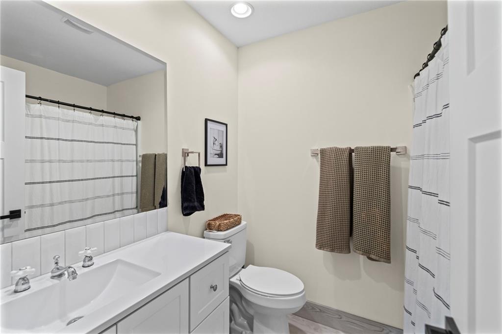 613 E Ford Street Property Photo 21