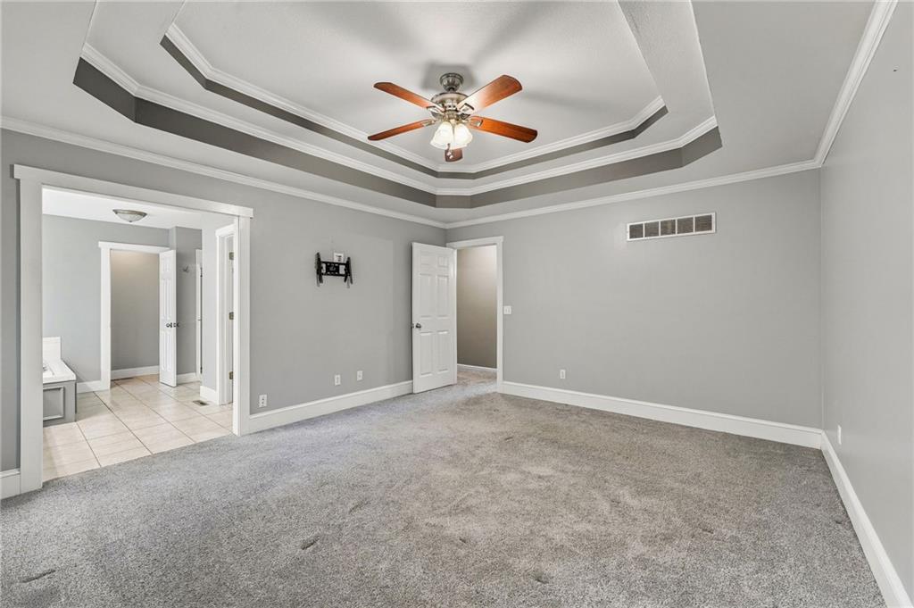 7552 N Tullis Avenue Property Photo 15