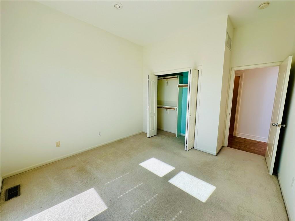 1912 Carter Court Property Photo 6
