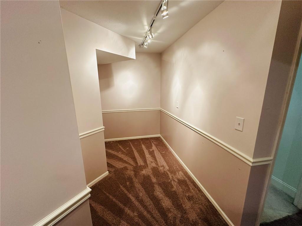 1912 Carter Court Property Photo 24