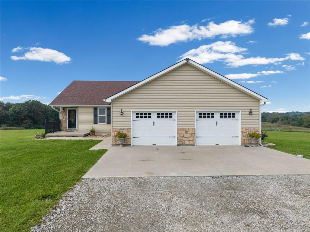 6455 Sw Ore Road Property Photo 2